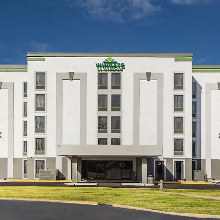 Wingate By Wyndham Louisville Airport Expo Center Esterno foto
