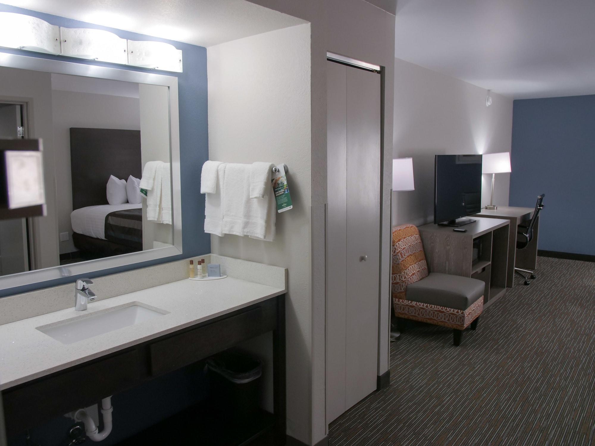 Wingate By Wyndham Louisville Airport Expo Center Esterno foto