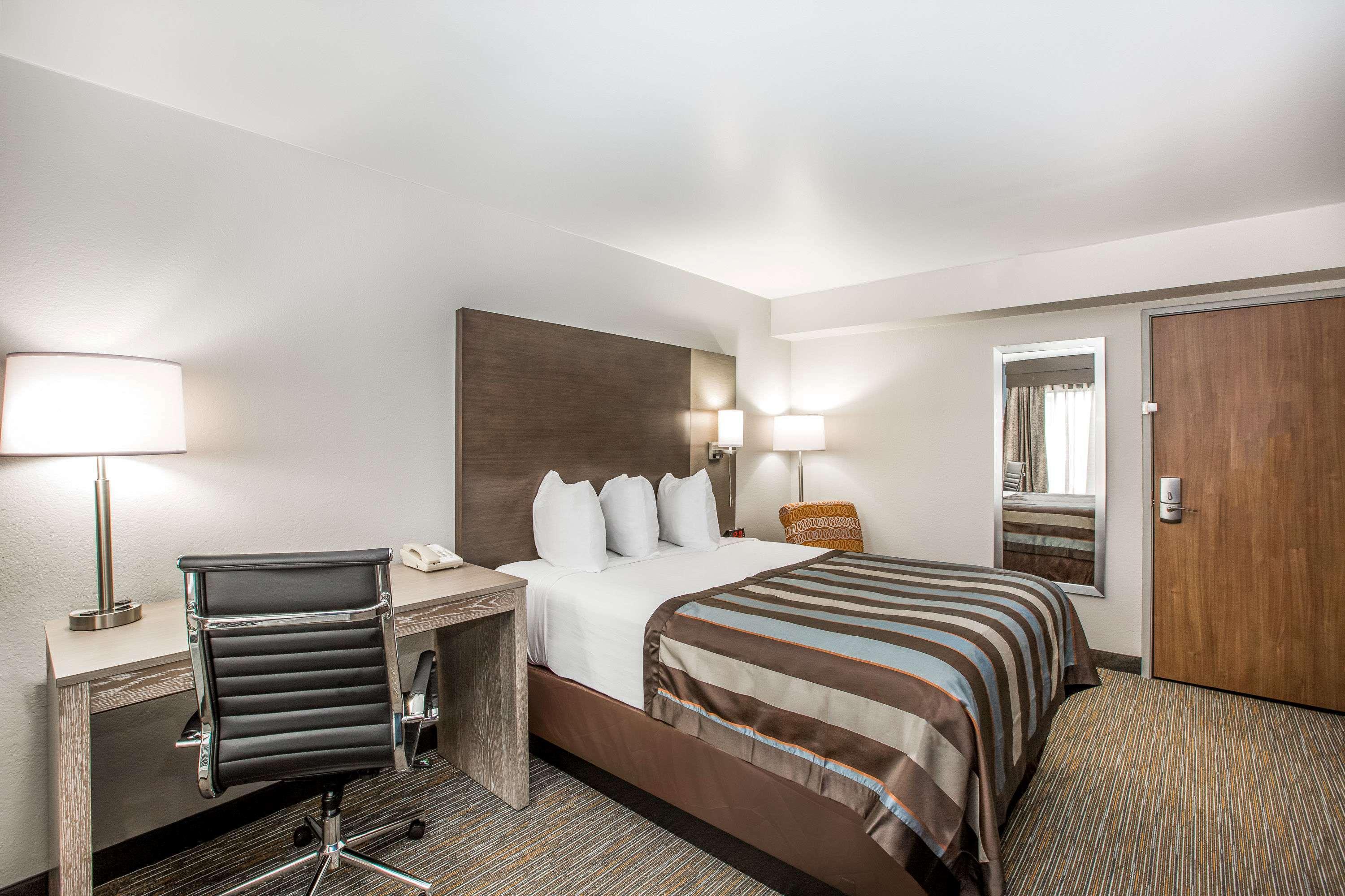 Wingate By Wyndham Louisville Airport Expo Center Esterno foto