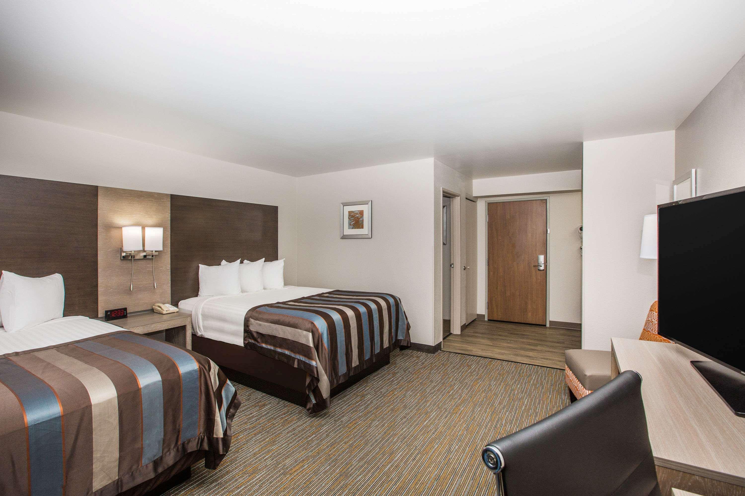 Wingate By Wyndham Louisville Airport Expo Center Esterno foto
