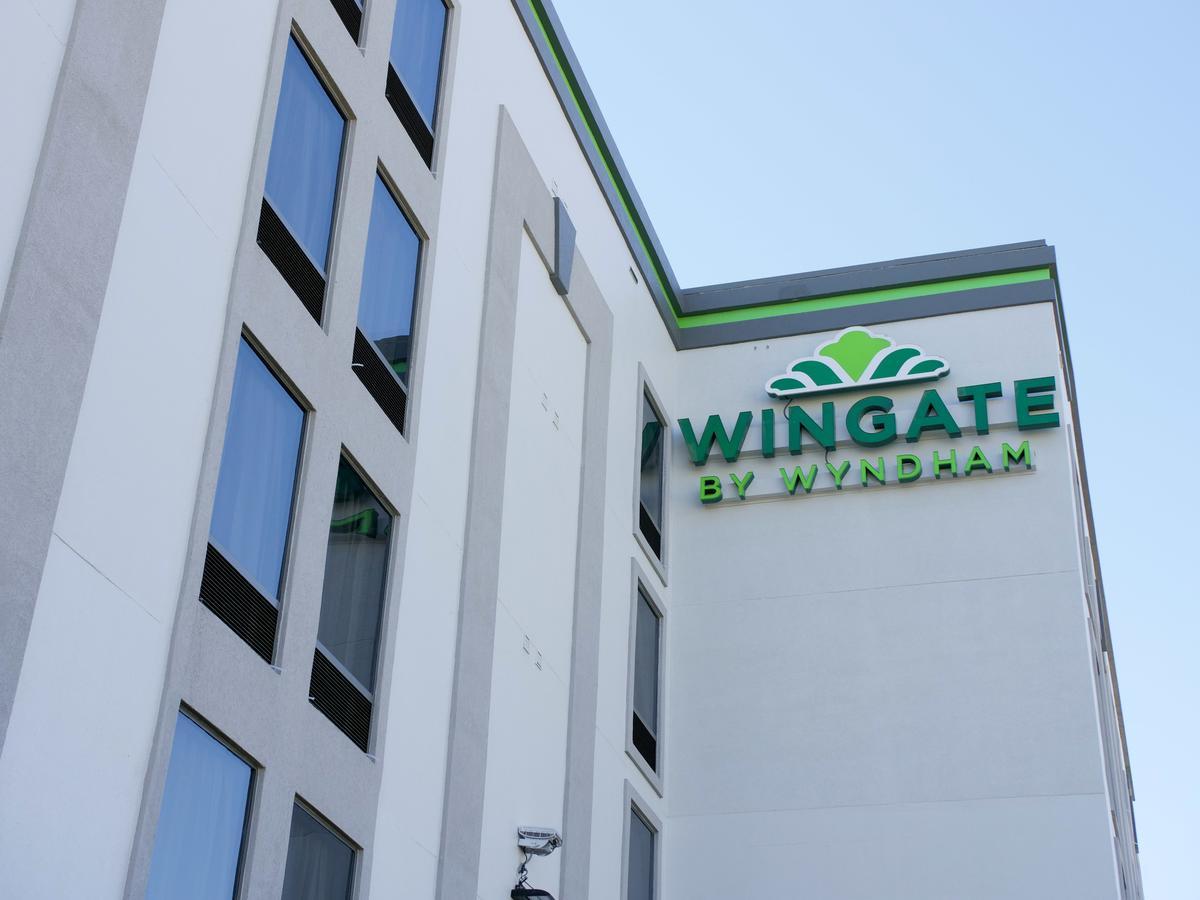 Wingate By Wyndham Louisville Airport Expo Center Esterno foto