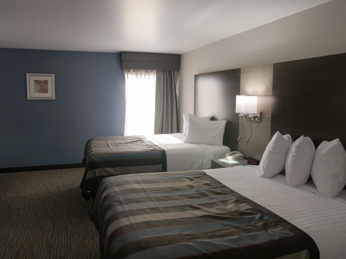 Wingate By Wyndham Louisville Airport Expo Center Esterno foto