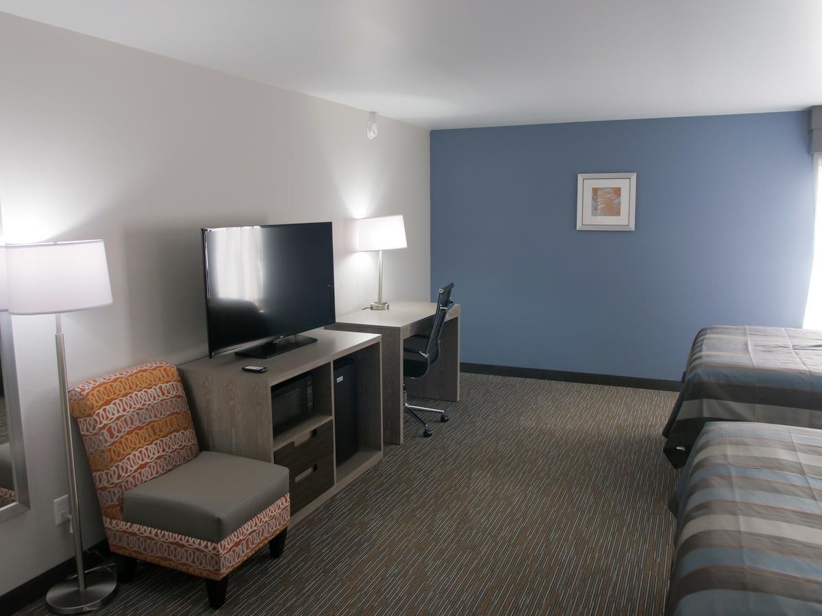 Wingate By Wyndham Louisville Airport Expo Center Esterno foto